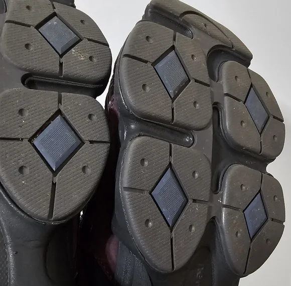 Men's New Balance 9060 size 10 - Picture 7 of 9